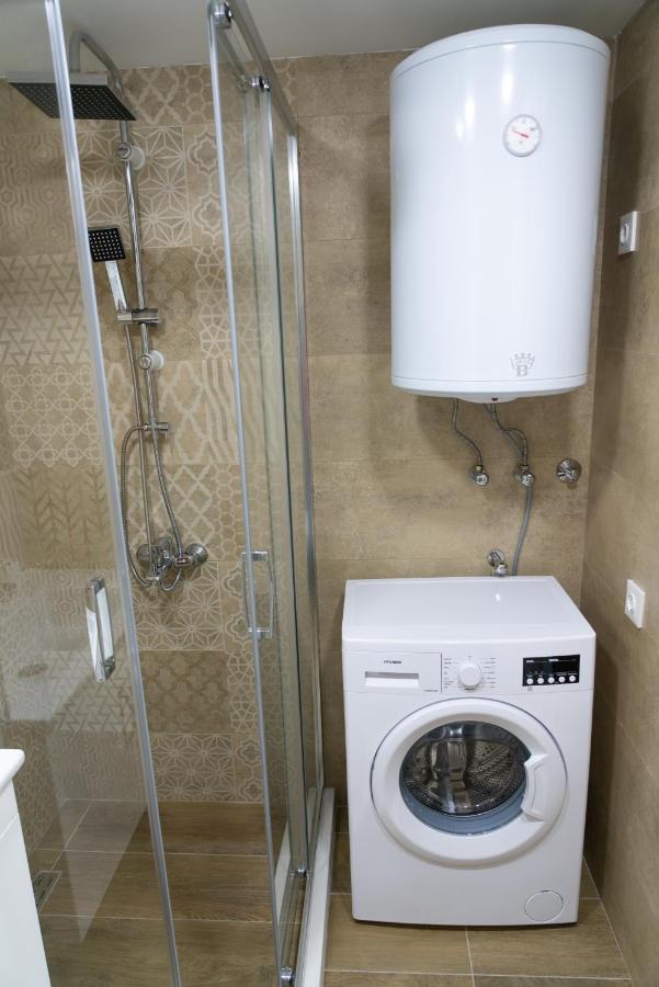 Sea Breeze In Batumi Apartment Ngoại thất bức ảnh
